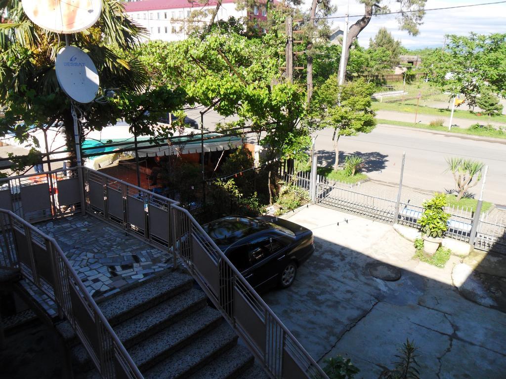 Guest House Nika كوبوليتي المظهر الخارجي الصورة