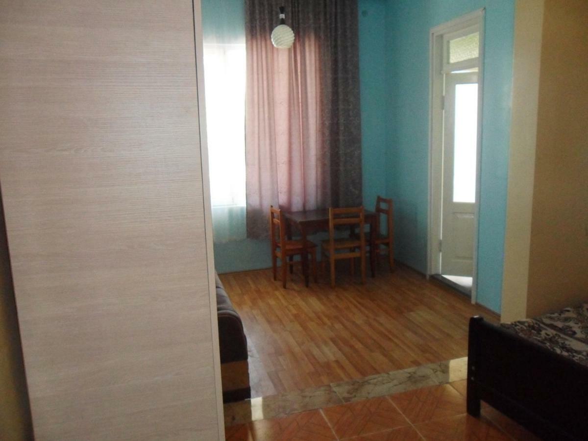 Guest House Nika كوبوليتي المظهر الخارجي الصورة