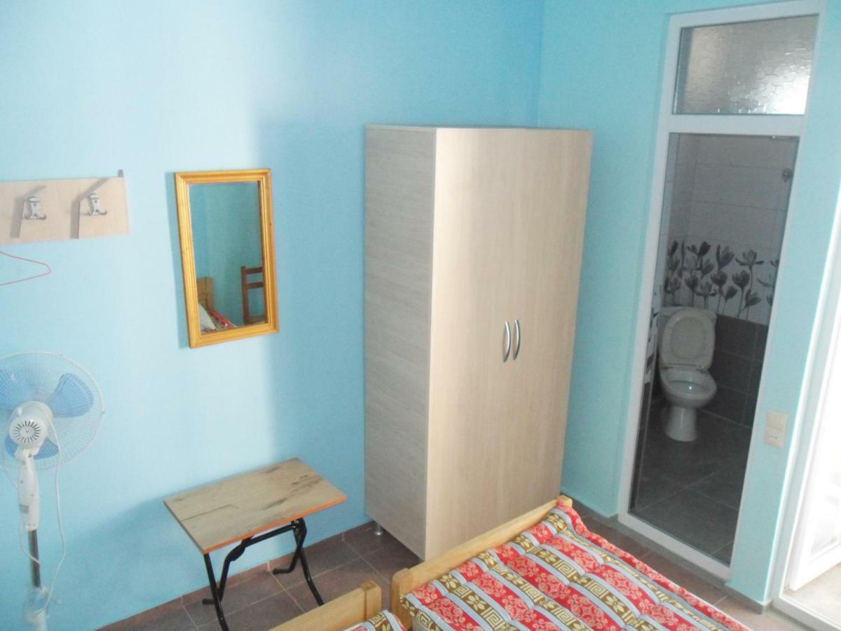 Guest House Nika كوبوليتي المظهر الخارجي الصورة